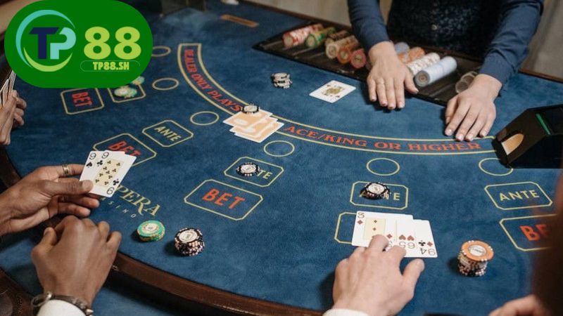Nhà Cái KM 300 – Cá Cược Trực Tuyến Uy Tín Hàng Đầu 3 Baccarat, Roulette tại KM 300 đa dạng và hấp dẫn